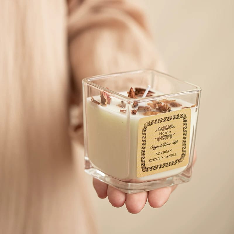 شمعة عطرية حجم وسط