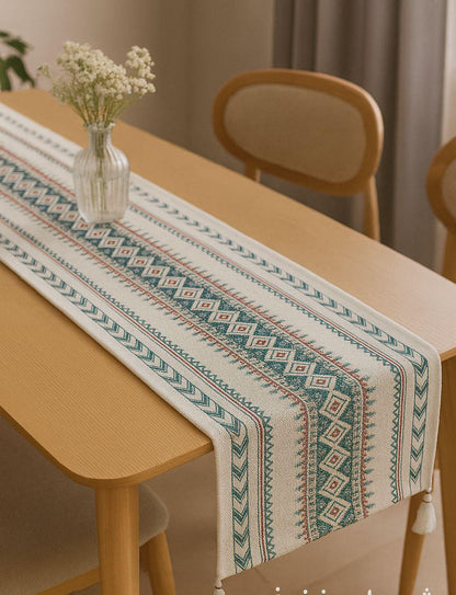 Table Runner - Decor